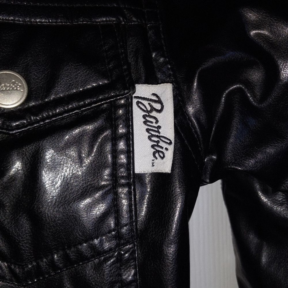 Barbie Reversible Jacket - Picture 2 of 9